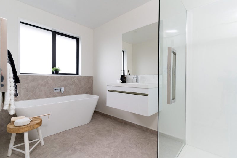 Claridges Estate - 4 Bed Family Home62865867720961113