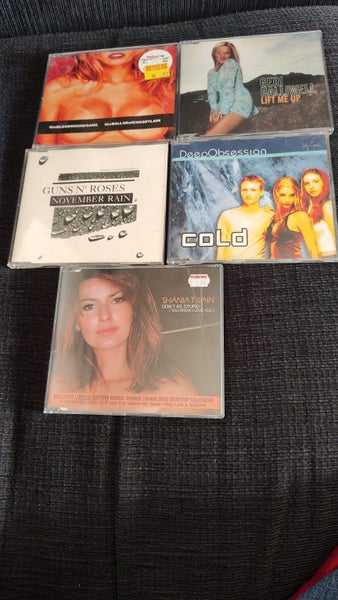 5 assorted CD singles Carousel 1