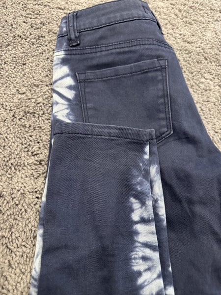 Bulk 6items size 8/S Carousel 11