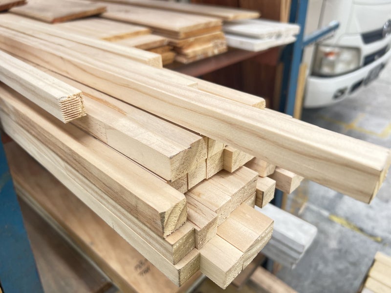 Pine UT Clears D4S 18 x 18mm Carousel 1