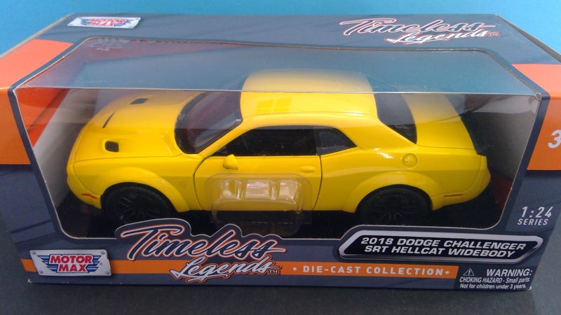 Motormax Timeless Legends. 2018 DODGE CHALLENGER SRT HELLCAT. wide body. Carousel 1
