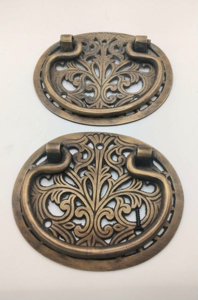 2 large solid brass door handles Carousel 1