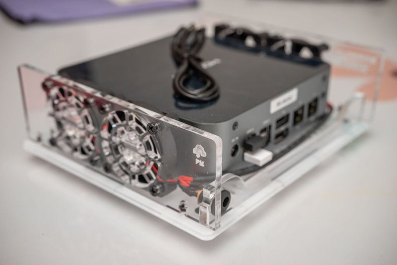 Mini PC cooler Carousel 3