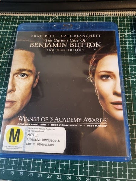 THE CURIOUS CASE OF BENJAMIN BUTTON Carousel 1