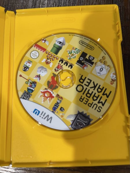 Super Mario Maker - Nintendo WiiU Game Carousel 3