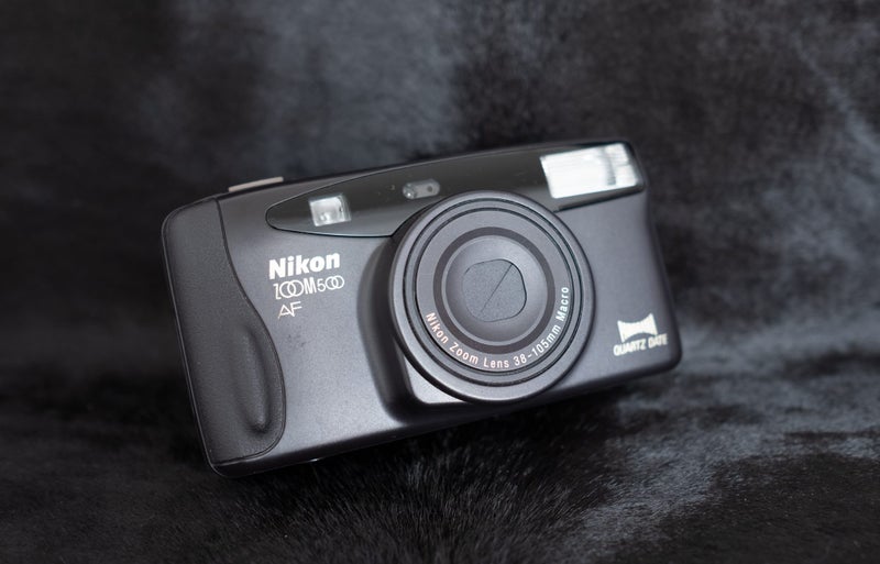 Nikon Zoom 500 AF film tested Carousel 1