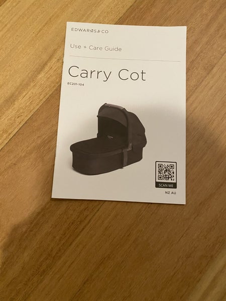 Edwards and co carry cot Carousel 6