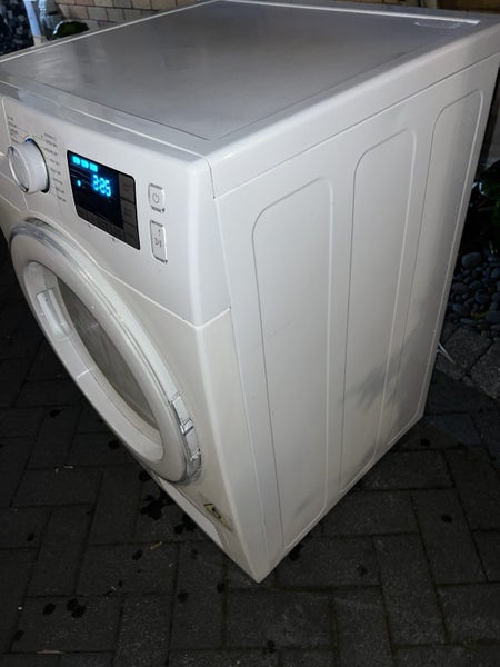 Samsung 8KG CONDENSER DRYER Carousel 10