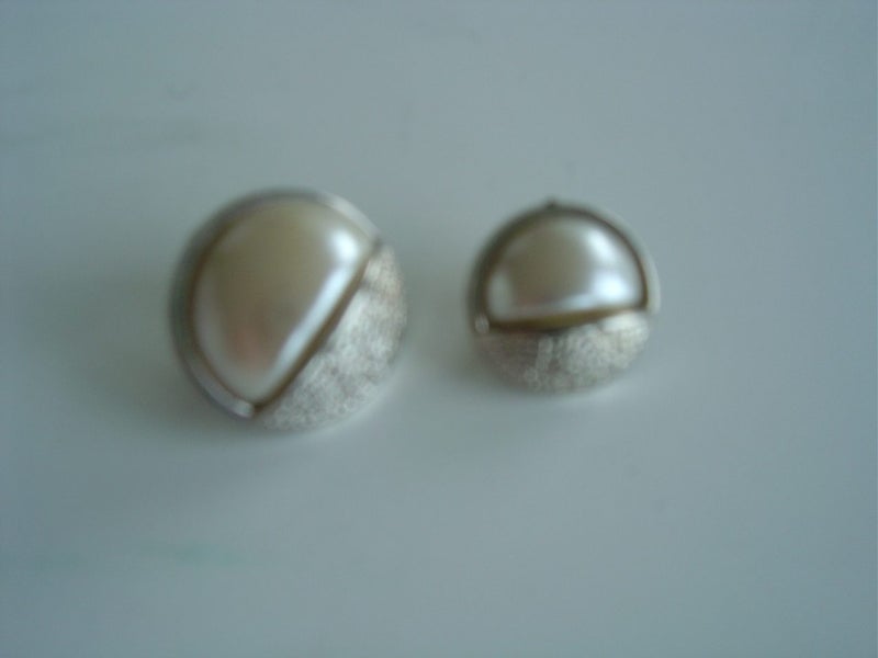 Buttons 80+ Carousel 4