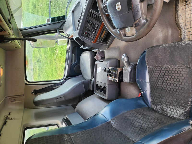 2014 Volvo FM500 8 x 4 Truck and 5 Axle Trailer...62867854294147111