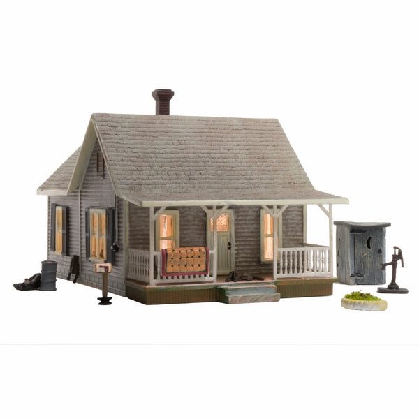 Woodland Scenics Ho Old Homestead (Lit)* Carousel 1