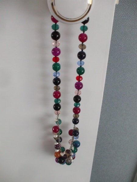 Glass Beads Necklace Carousel 1