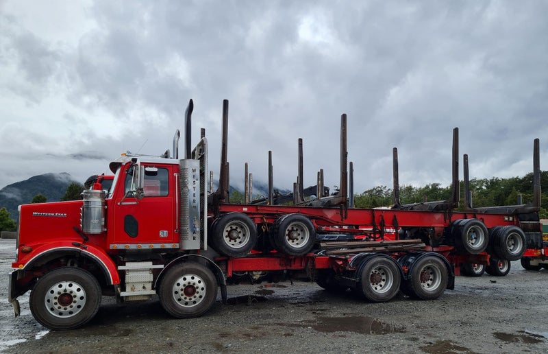 2011 Western Star 4884 8x4 Logger62863247539715111