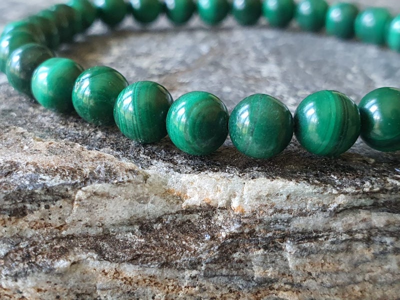 MALACHITE CRYSTAL BEADED BRACELET POSITIVE TRANSFORMATION & PROTECTION (NZ MADE) Carousel 1