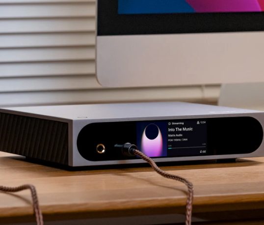 Matrix Audio Element mini-i Pro 4 DAC Music Player high fidelity As new ex-demo Carousel 1