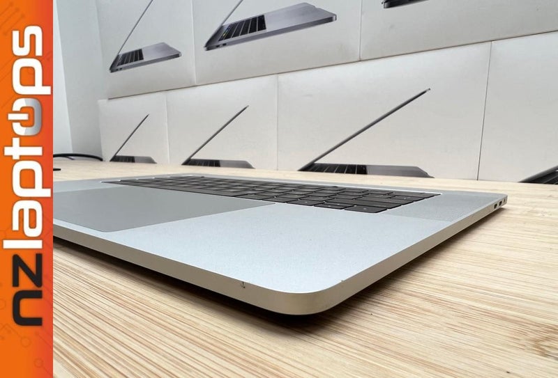 Macbook Pro 15" A1707 (2016-2017) Top Case Silver Carousel 2