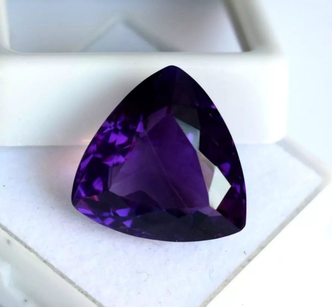 Amethyst Natural Deep purple Clarity=Clean 37.70Ct Unheated Untreated Carousel 1