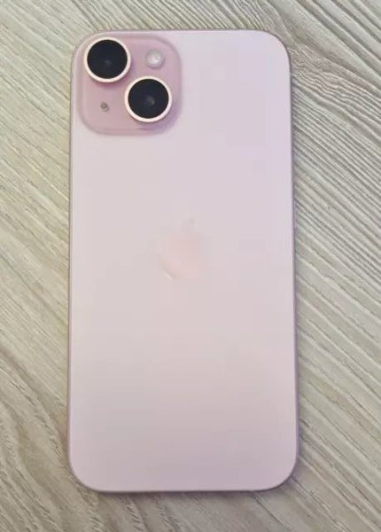 iPhone 15 128GB Pink Carousel 1