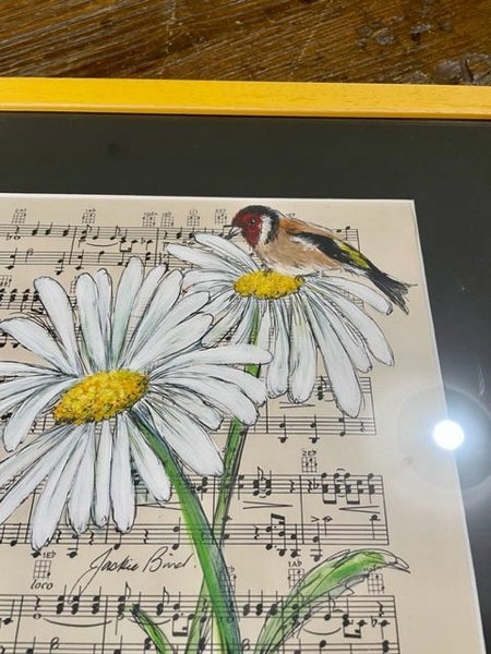 A fabulous & quirky ORIGINAL Jackie Bird Acrylic Goldfinch on Shasta Daisy62854319809666113
