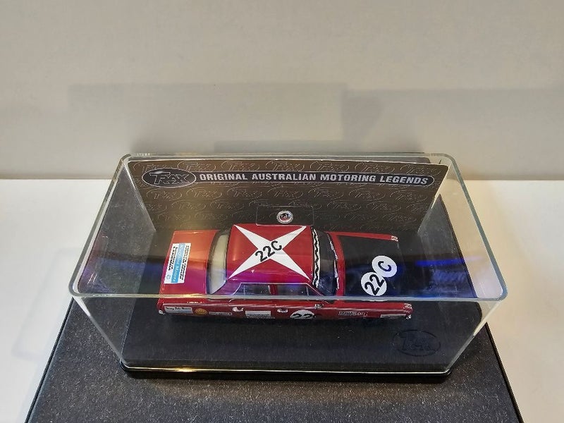 Trax 1:43 TR63C 1969 Chrysler Valiant VF Pacer Bathurst Racing Series. Carousel 4