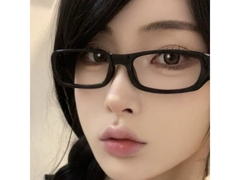 New Retro Square Small Frame Glasses Frame For Women's Anti Blue Light Y2K Carousel 2