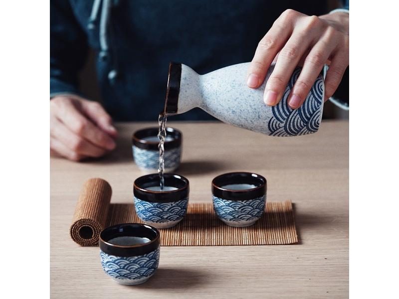 Japanese Sake Set Ceramic Bar Sets(Bottle And Cup)Household Wine Separator Carousel 2