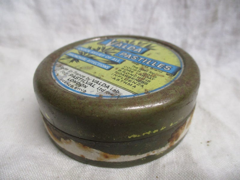 Old Advertising Item - Valda Pastilles - Made in France Carousel 2