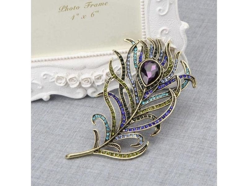 Peacock Feather Jewelry Vintage Golden Multi-color Rhinestone Brooch Pins Carousel 1