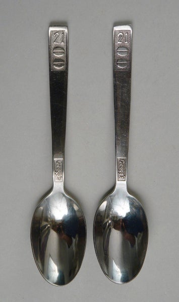 2 X OLD NZ GREGG'S COFFEE SPOONS Carousel 2