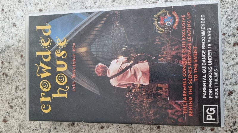 Crowded House Bulk Photo,Video, DVD and CD Carousel 2