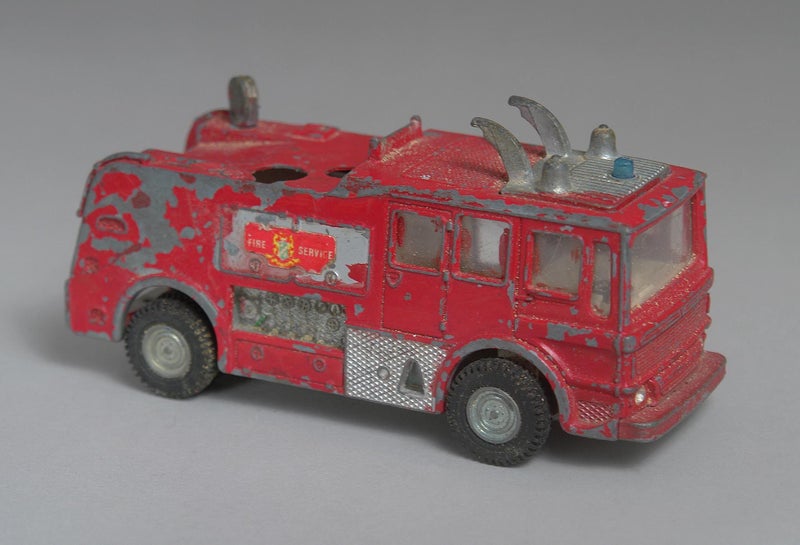 VINTAGE DINKY TOY FIRE TENDER NO 285 Carousel 2