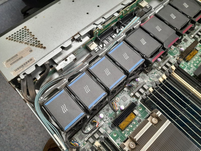 HPE DL360p Gen 8 Server 48GB RAM - 6x Drives Carousel 8