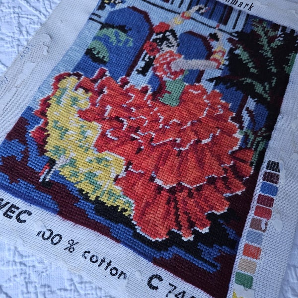 Gorgeous Spanish Flamenco Dancer Tapestry Carousel 2