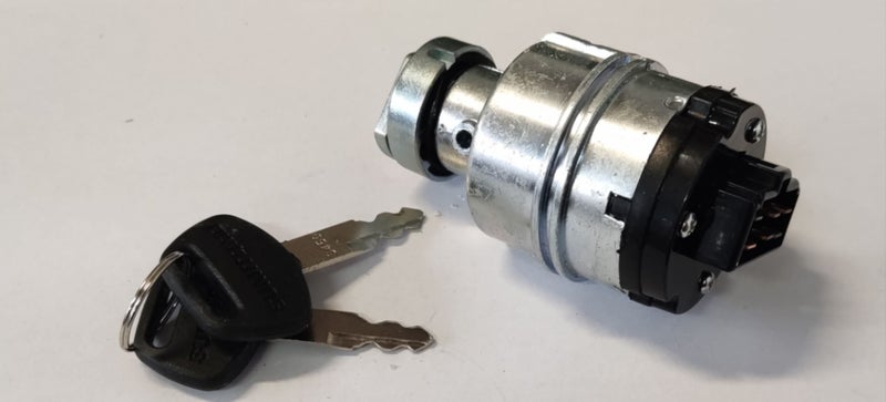 Digger Ignition Start Switch For Kobelco SK-6/8 SK-2/3/6 Sumitomo SH-1/2/3 SH-5 Carousel 1