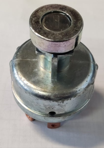 Digger Ignition Start Switch For Kobelco SK-6/8 SK-2/3/6 Sumitomo SH-1/2/3 SH-5 Carousel 11