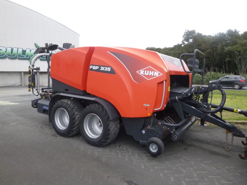 2018 Kuhn FBP3135 Carousel 1