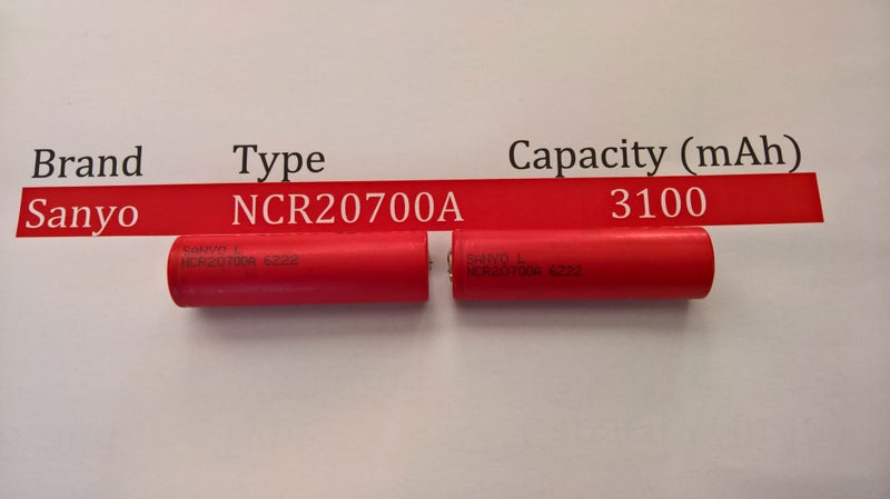 2 pcs Vape / Large Flashlight Battery Sanyo NCR20700A Carousel 2
