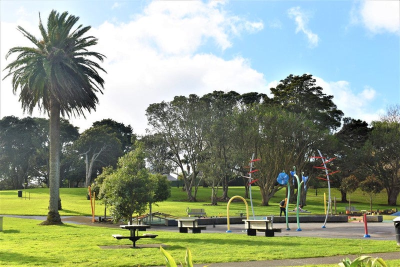 gallery carousel 15