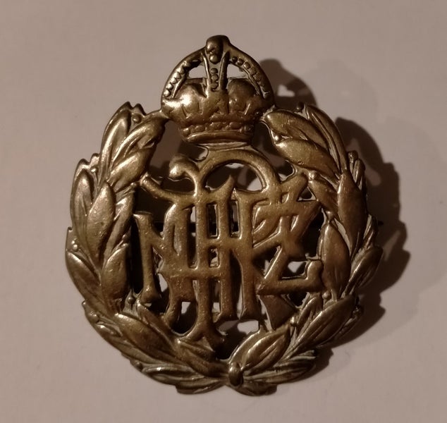 ROYAL NZ AIR FORCE BADGE - CLEARANCE SALE Carousel 1