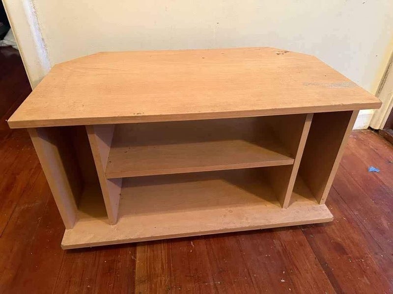 Corner TV stand Carousel 2