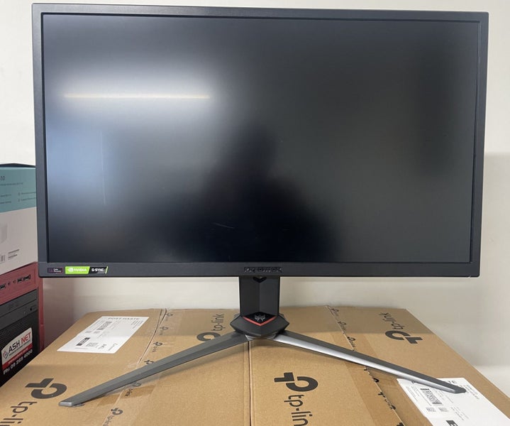 AORUS Gaming PC with 3 Acer Predator Gaming Monitor 27" Carousel 2