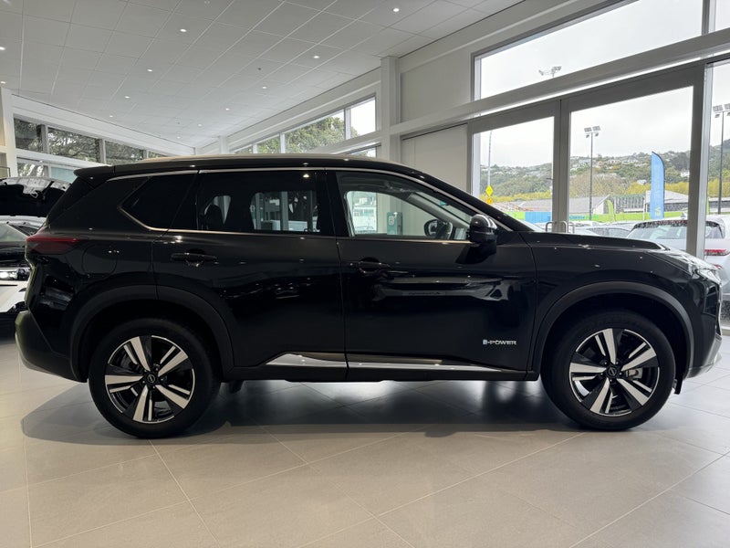 2025 Nissan X-Trail Ti-L E-Power 1.562863247711617114