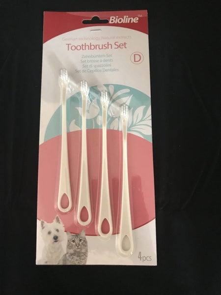 Toothbrush Set for Cats or Puppies Carousel 1