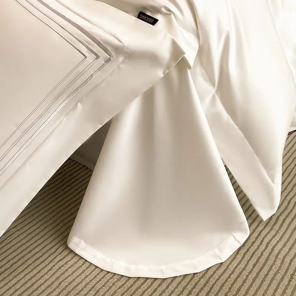 Luxury Queen Duvet Embroidered Set Carousel 2