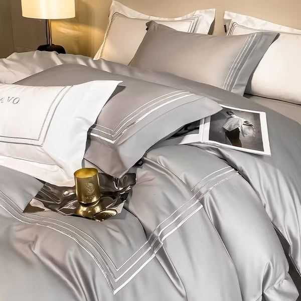 Luxury Queen Duvet Embroidered Set Carousel 6