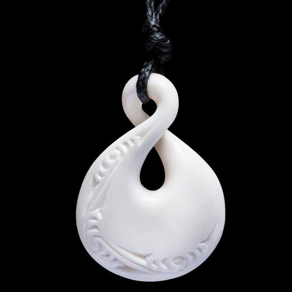 Small Engraved Twist, handcrafted bone pendant Carousel 1