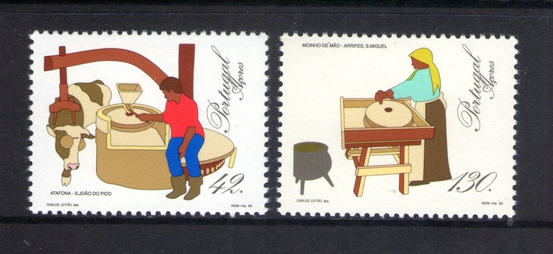 Azores - 1993 Grinders (2) - UHM - 531/2 Carousel 1