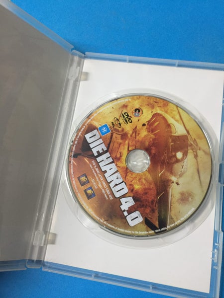 Die Hard 4.0 Carousel 3