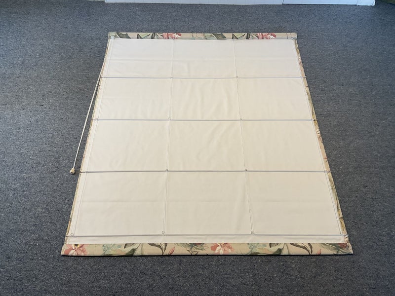 Roman Blind (Floral, Sage Background) OR - Custom Make With Your Fabric Carousel 3