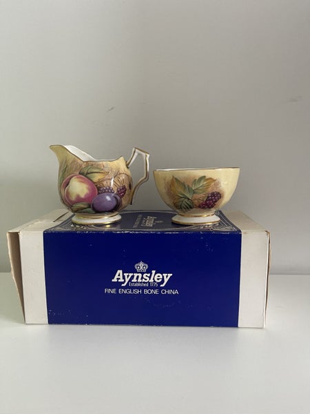Rare Vintage Aynsley Fruit Orchard Gold Patterned Pieces Carousel 1